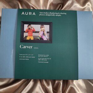 Aura Carver Digital Frame